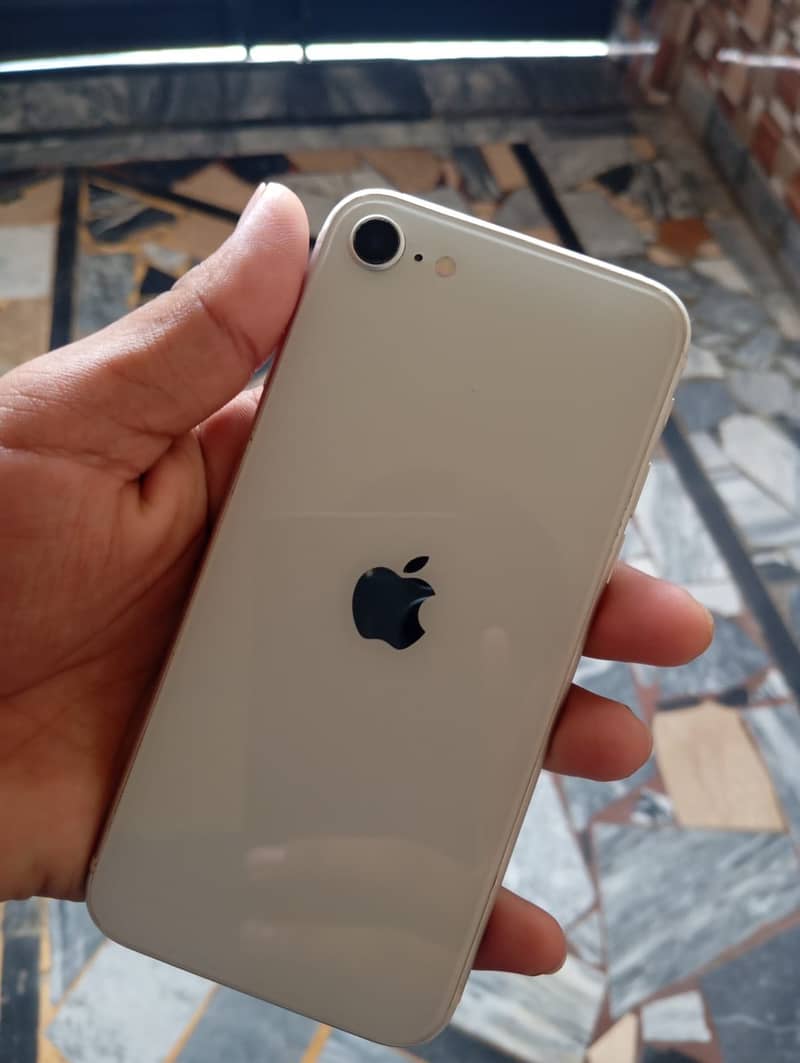 Apple iPhone SE 5