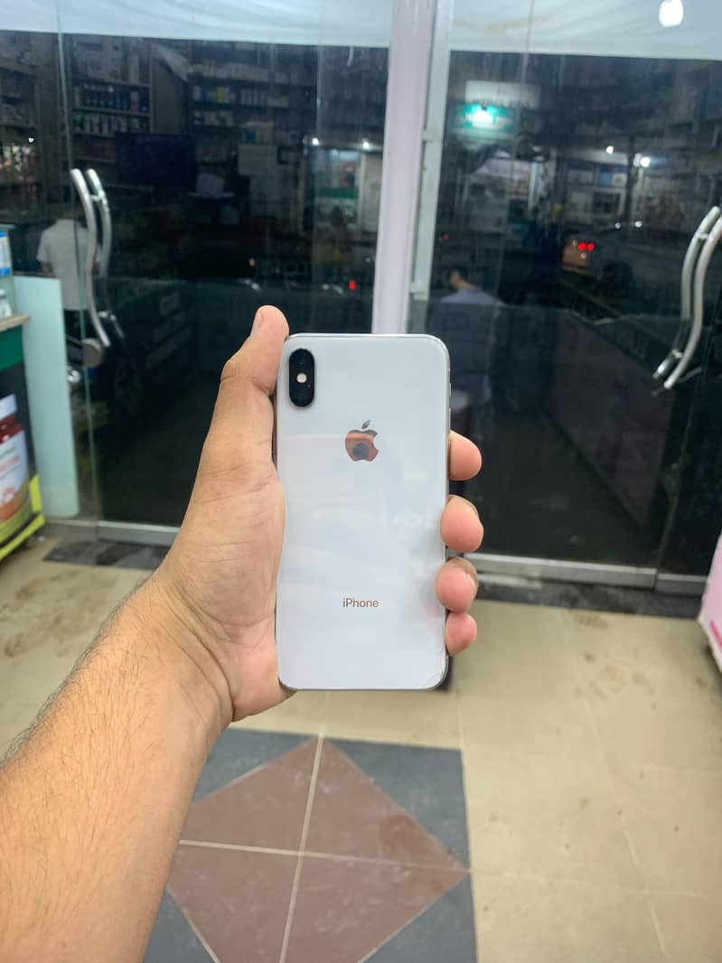 Apple iPhone X 1