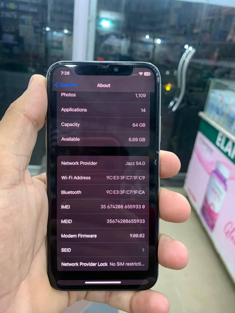 Apple iPhone X 5