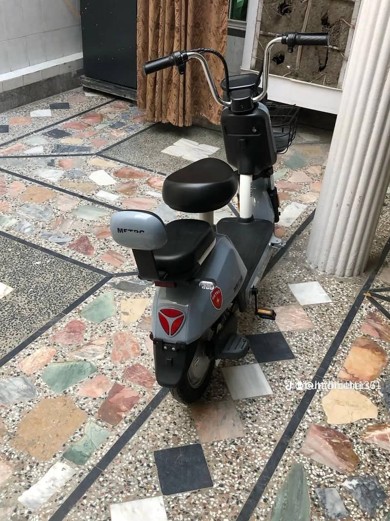 electric scooter 1