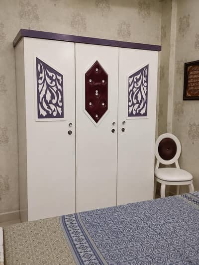 used bedroom set for sale in good condition