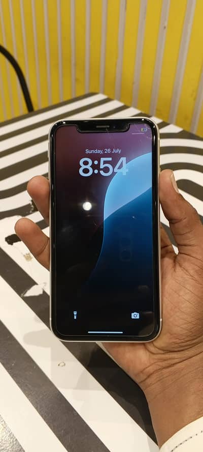 Apple iPhone XR