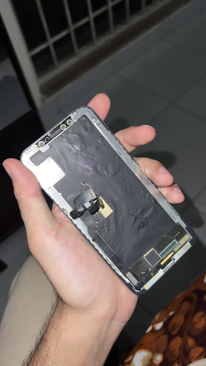 Iphone X panel 2