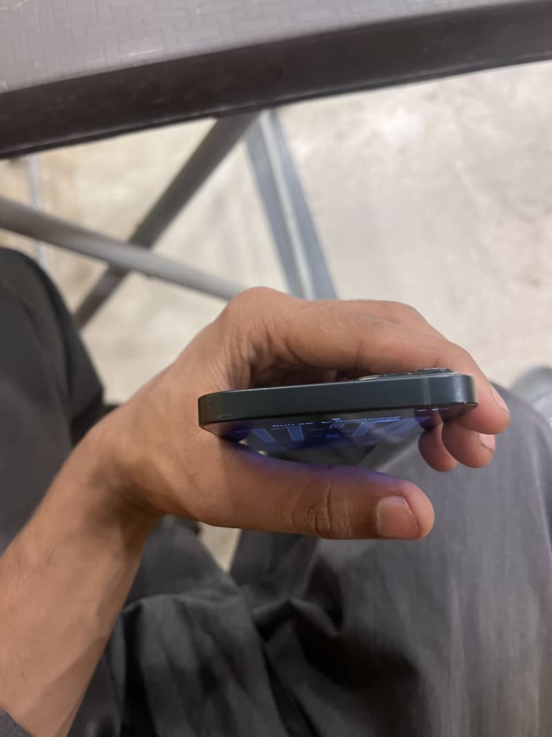iPhone 13 1