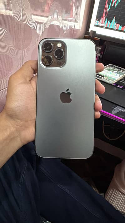 iphone 12 pro max Factory unlock (read ad carefully