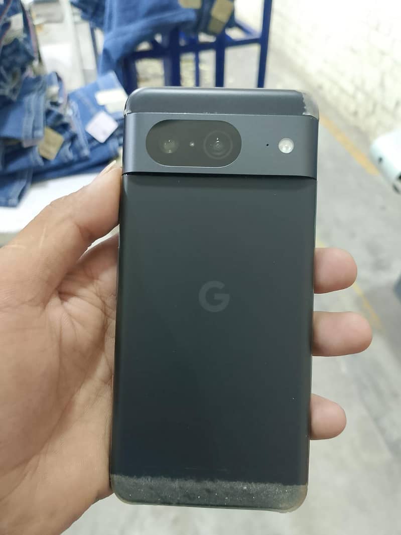 Google pixel 8 1