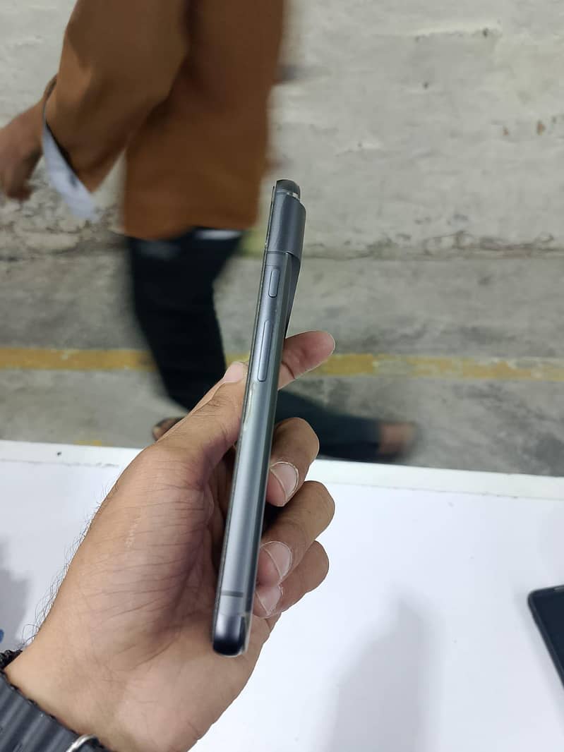 Google pixel 8 8
