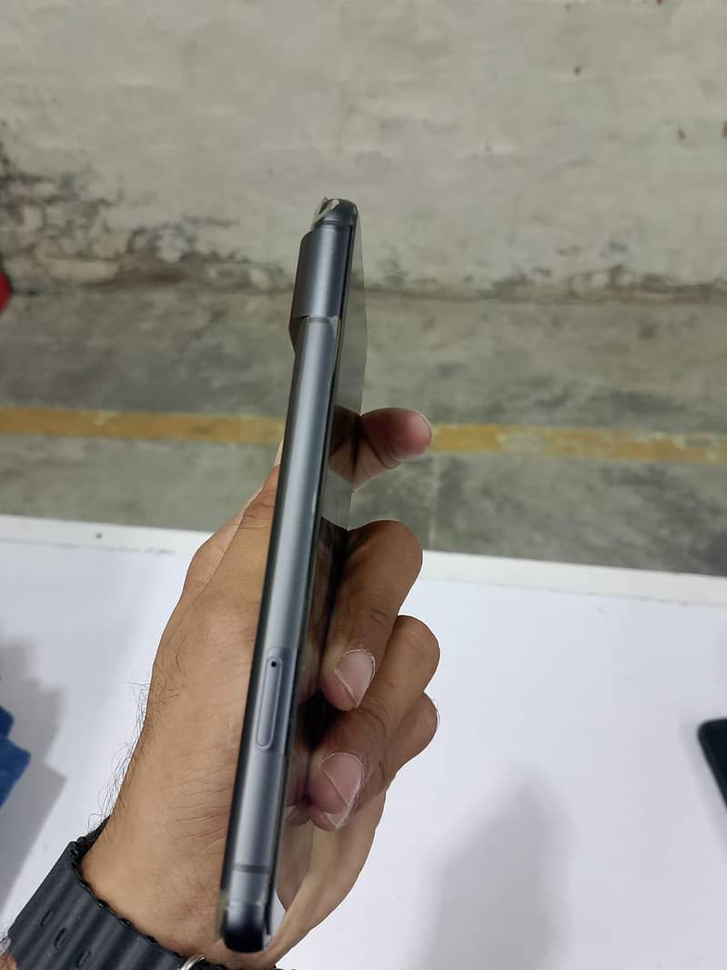 Google pixel 8 10