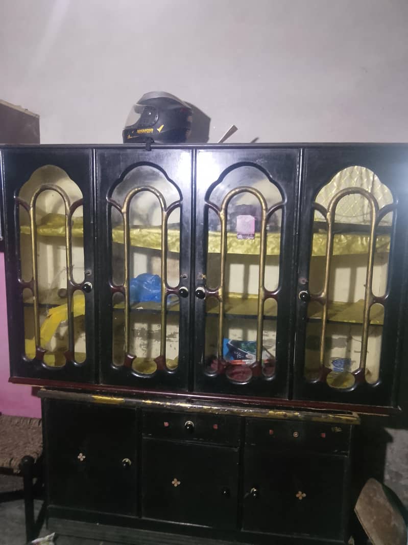 شو کیس فور پیس 0