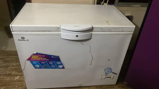 dawlance big size freezer