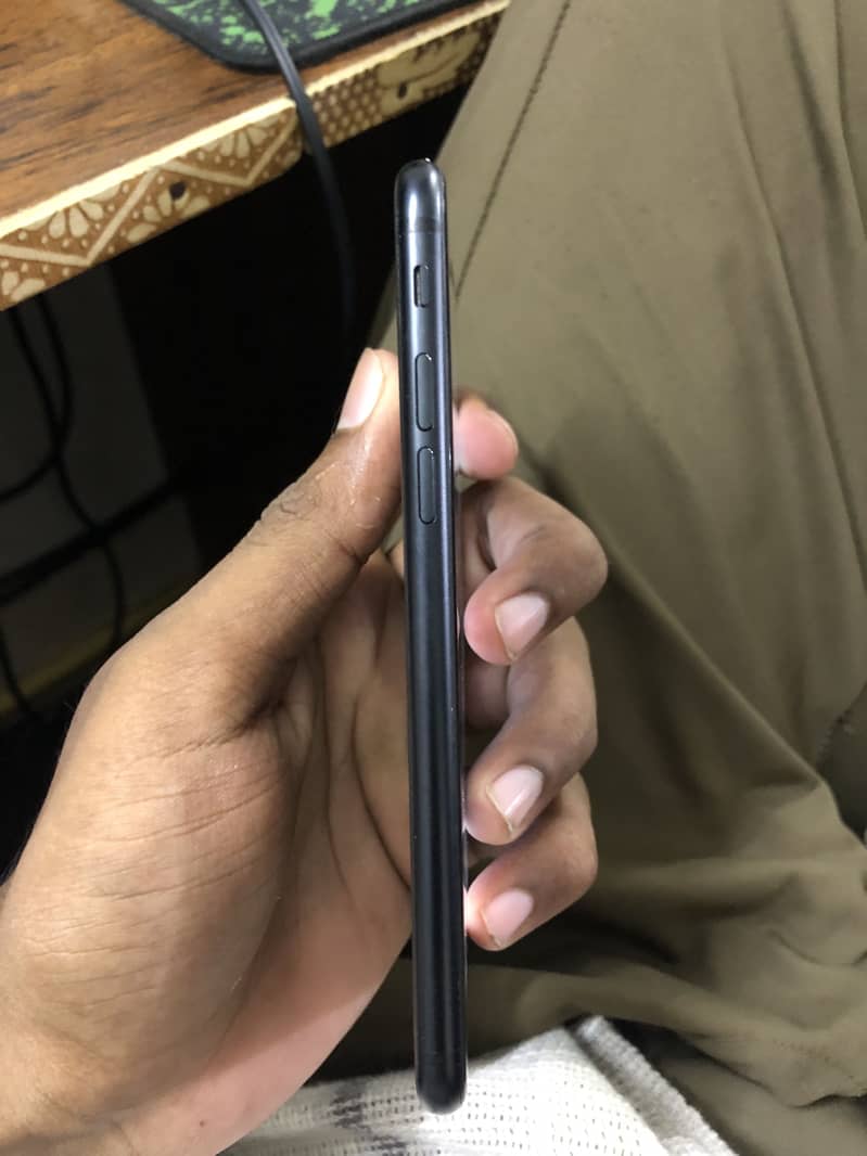 Apple iPhone SE 5