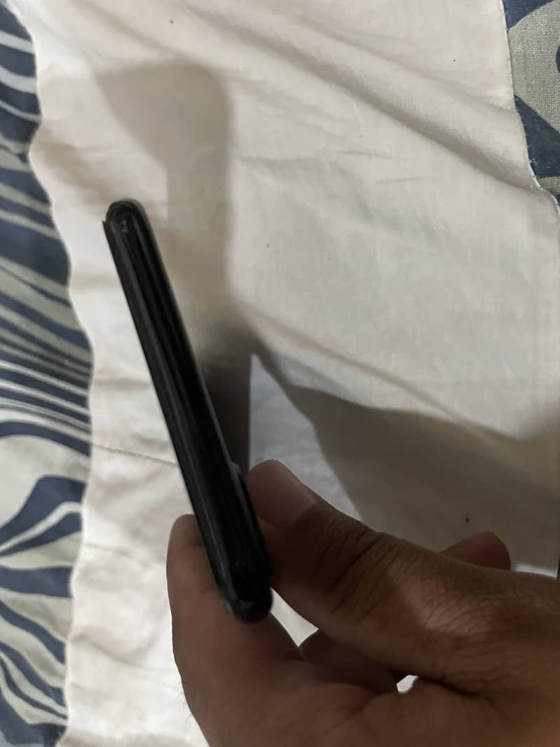 Apple iPhone 7 Plus 3