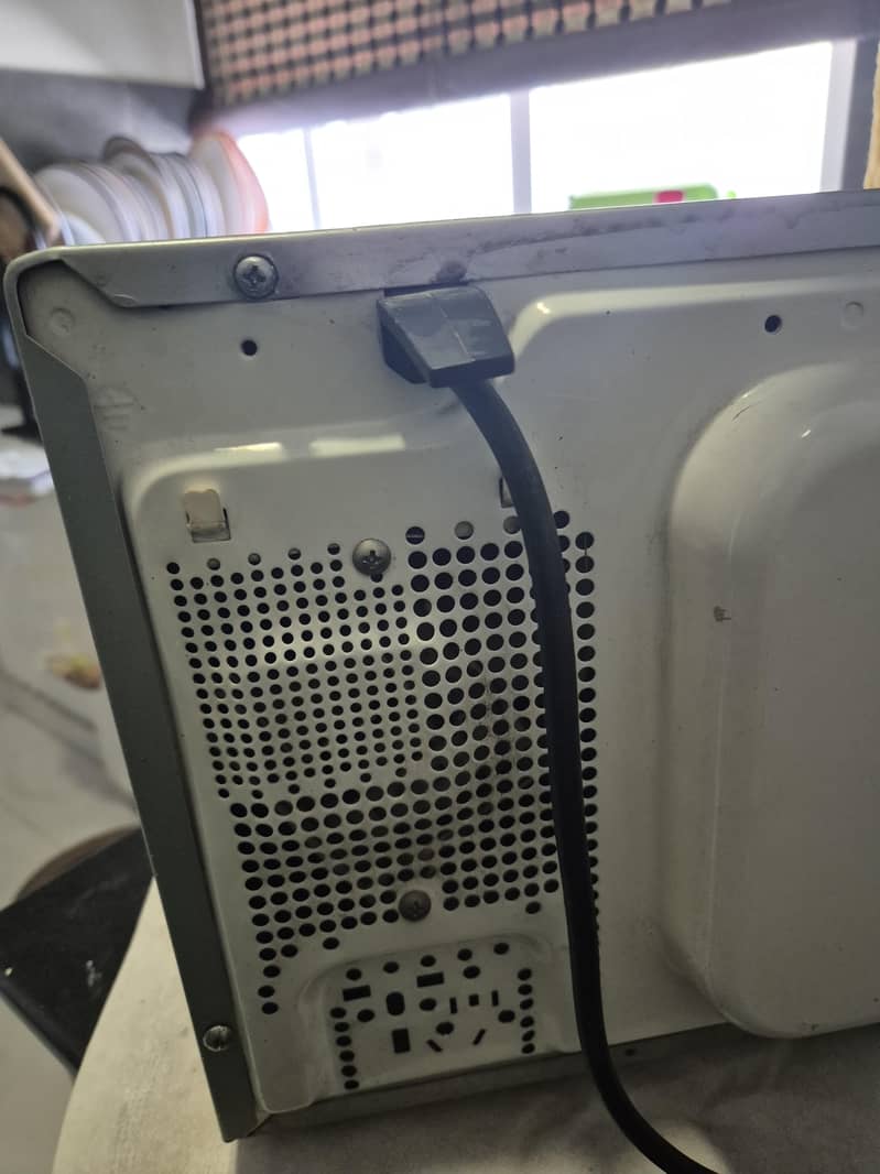 Microwave 5