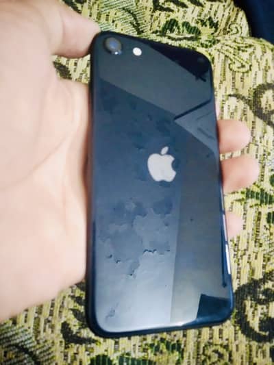 Apple iPhone SE 2023