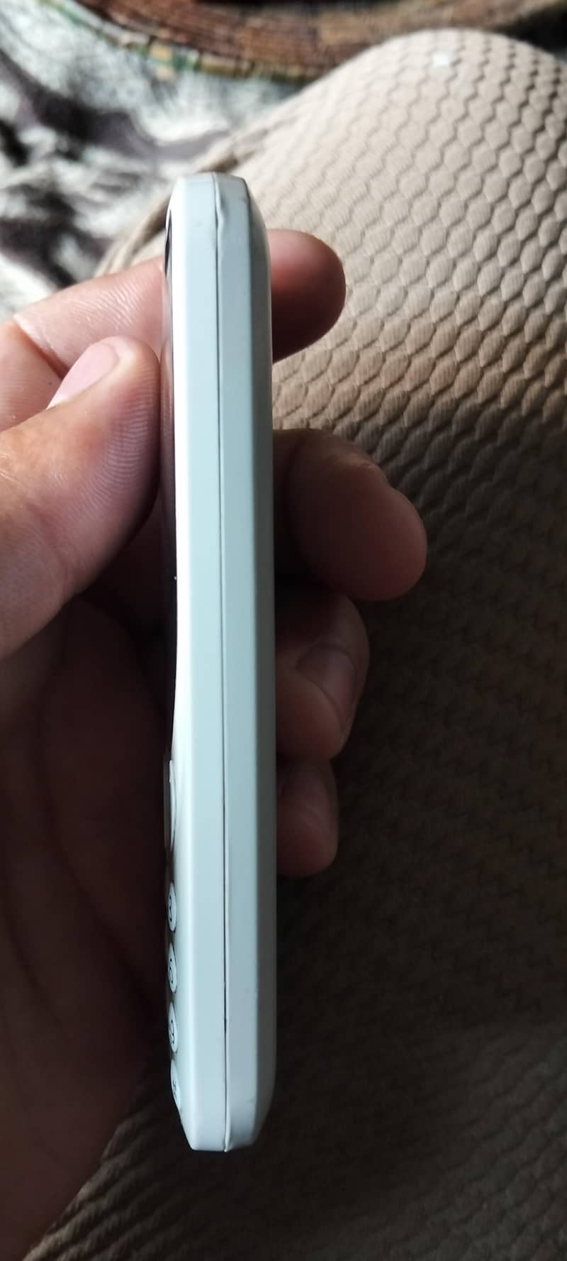 Nokia 3310 6