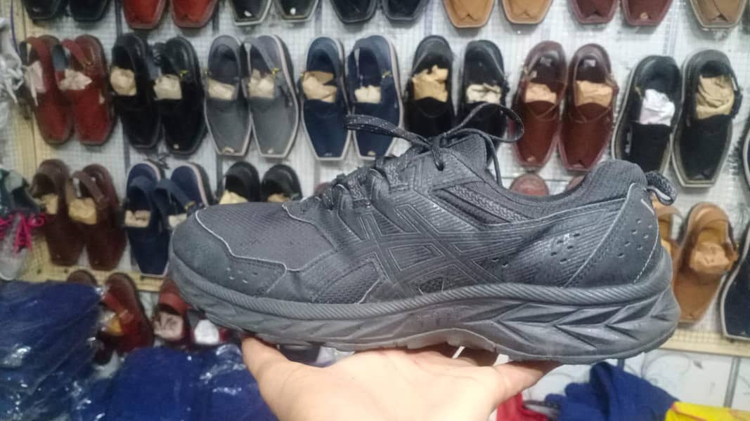 Asics 0