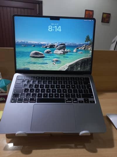 Macbook M2 Air (2022) 8Gb/256Gb - VIP Condition