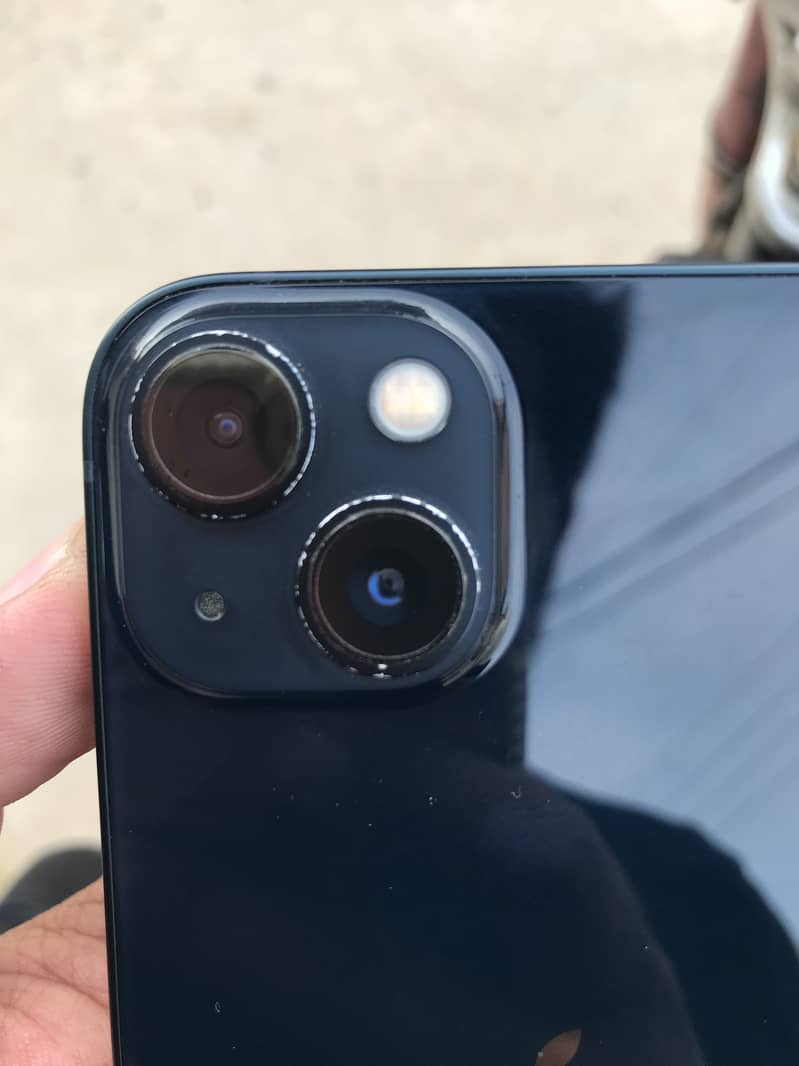 Apple iPhone 13 1