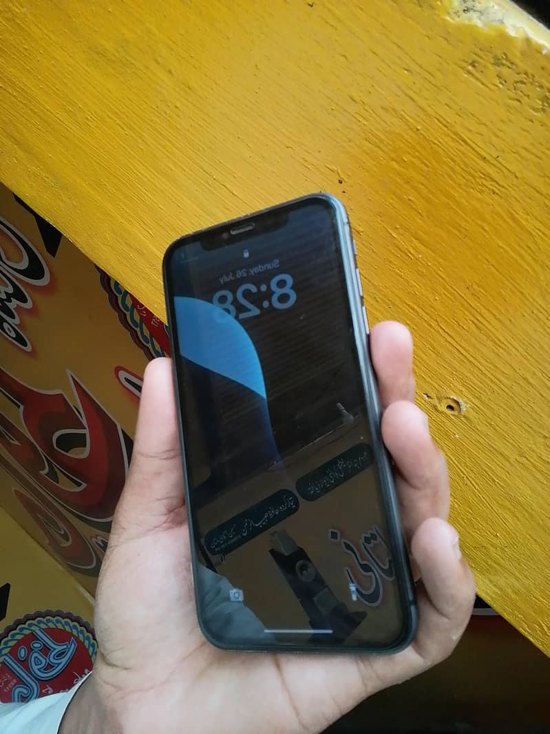 Apple iPhone 11 1
