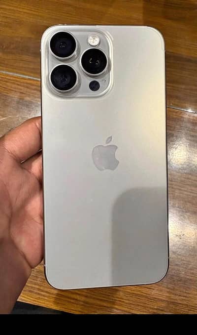 Apple iPhone 15 Pro