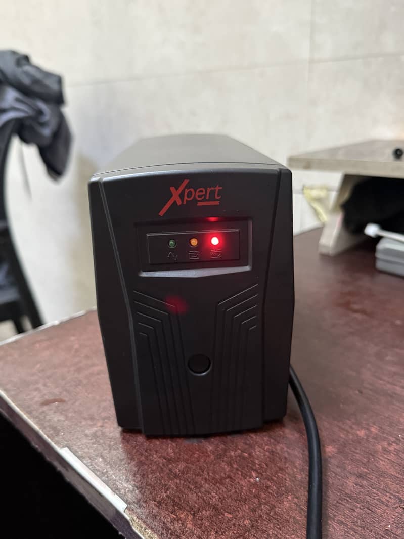 Xpert UPS 1