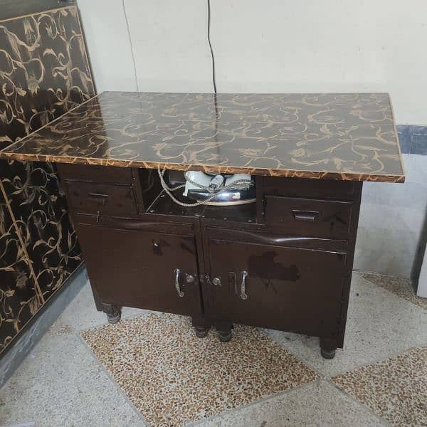 iron table 5