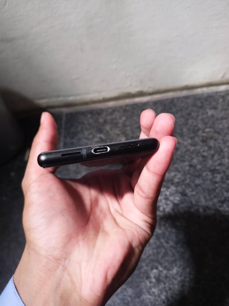 Apple iPhone 12 8