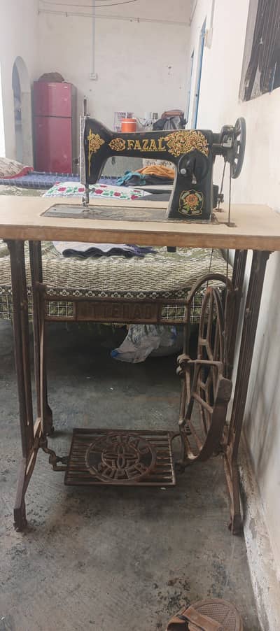 silai machine and  paodaan old sele