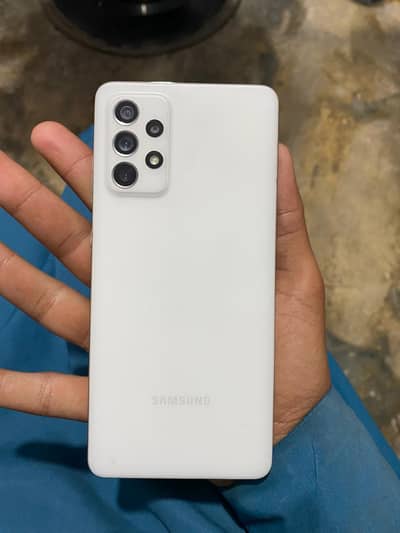 Samsung Mobile A72