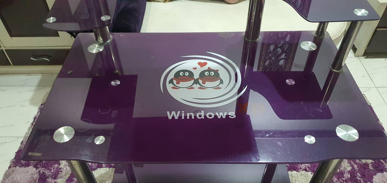 GLASS COMPUTER TABLE. 3