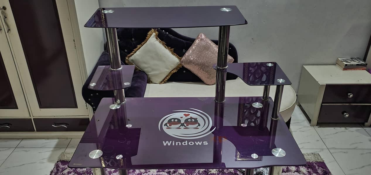 GLASS COMPUTER TABLE. 6