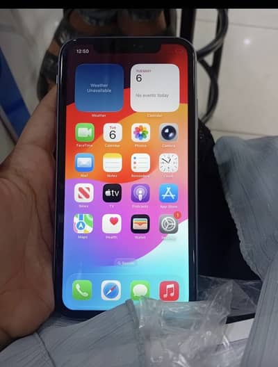 Apple iPhone 11