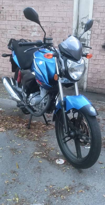 Suzuki GsxR 125