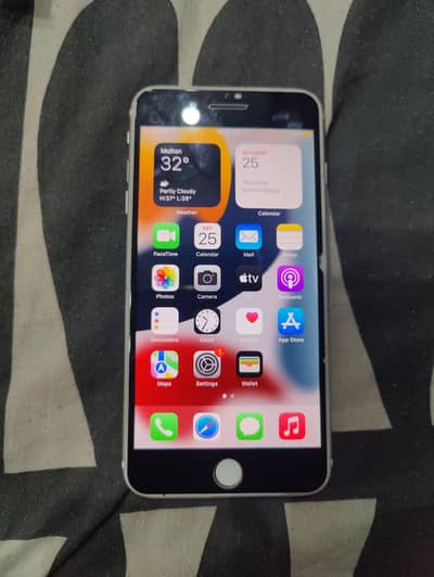 Apple iPhone 7 Plus