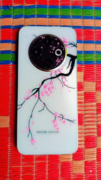 Tecno spark 30 c