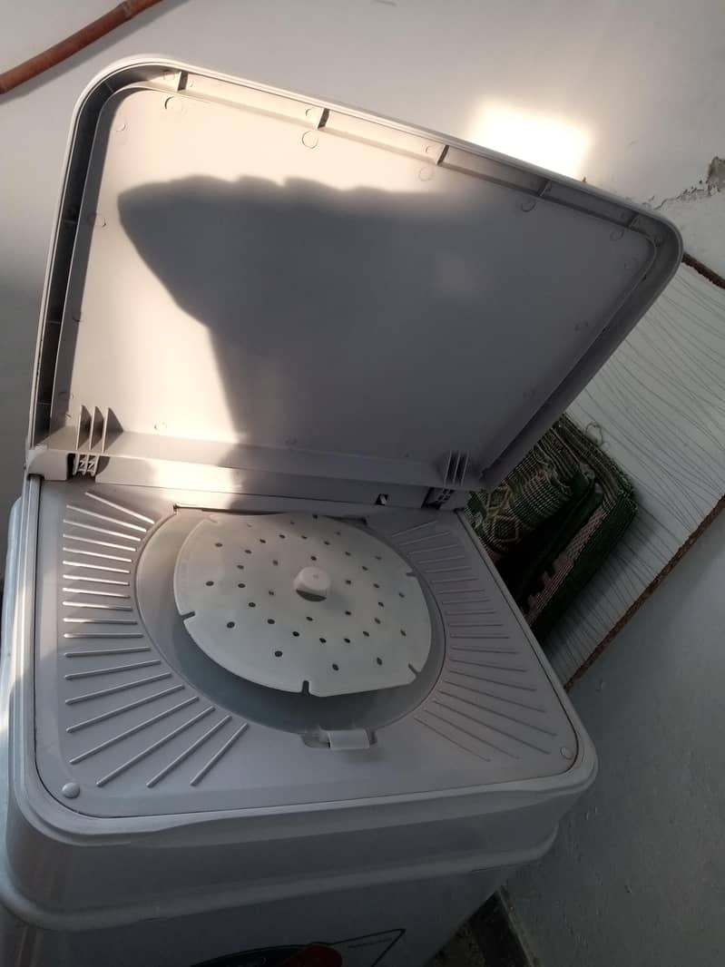 Spin dryer machine 3