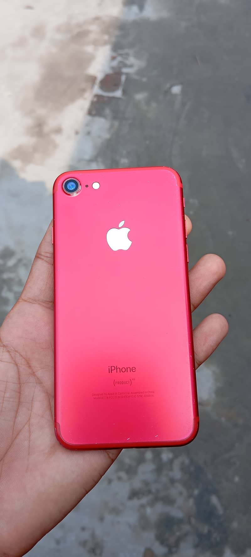 Apple iPhone 7 1