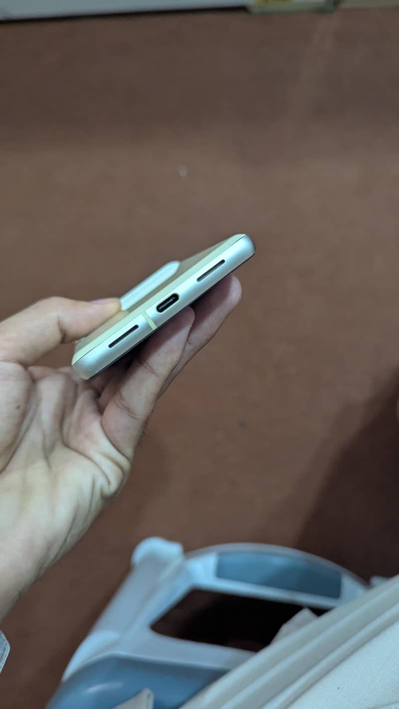 Google Pixel 7 2
