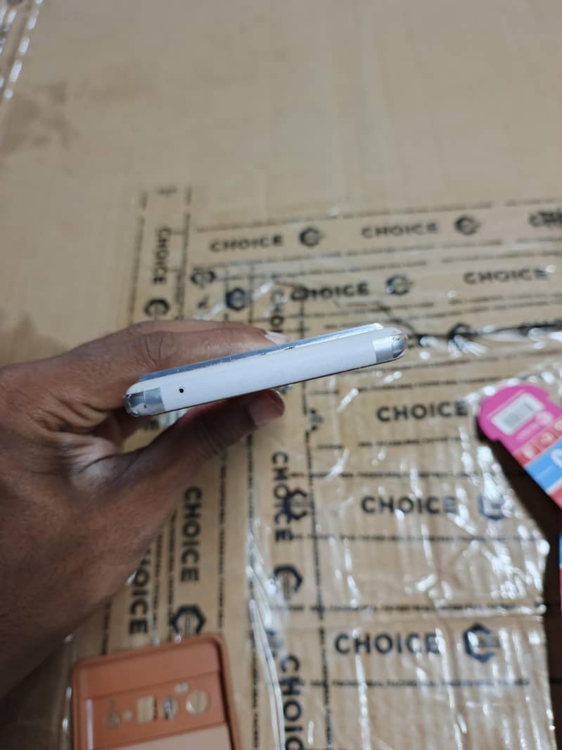 Google Pixel 6 Pro 2