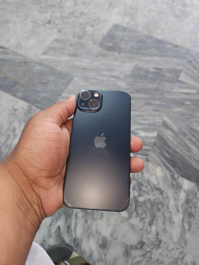 Apple iPhone 13 0