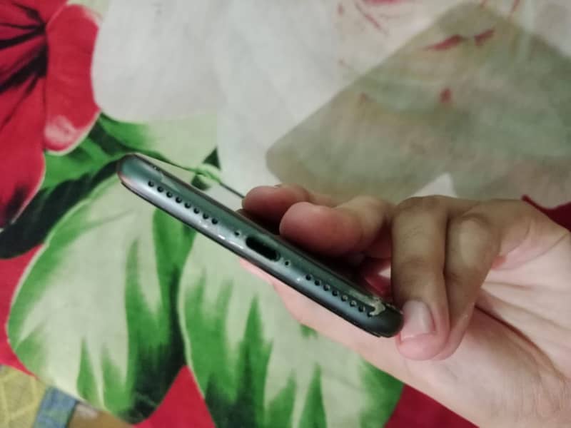 Apple iPhone 8 Plus 7