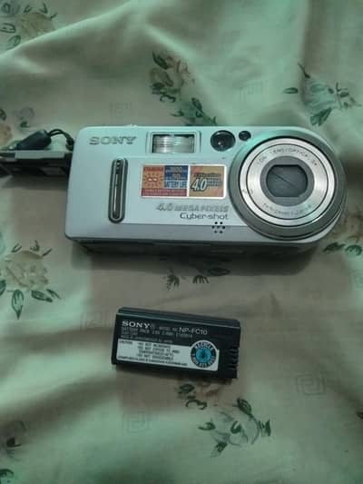 Sony Cyber-shot DSC-P32