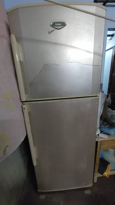 Haier Fridge HRF-380M