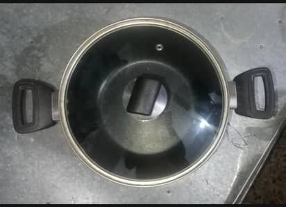 CHEF Brand Non-Stick Pateela (Cooking Pot) with Glass Lid