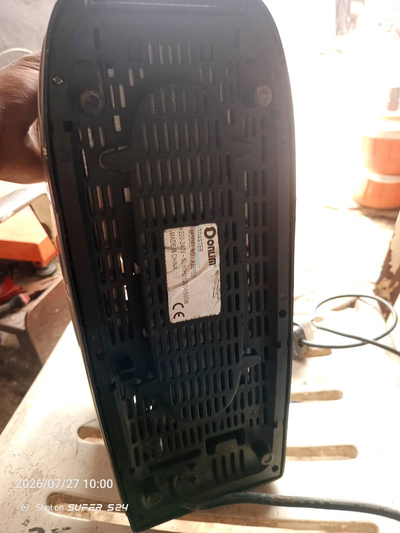 donlim toaster 0