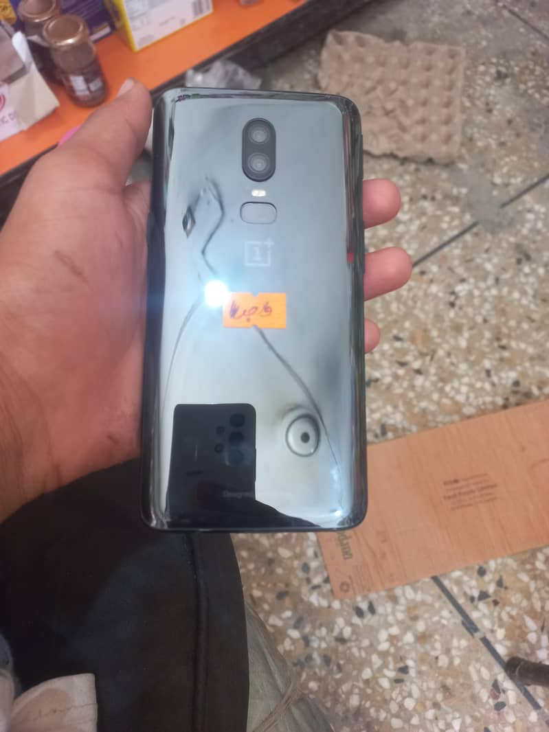 One Plus 6T 1