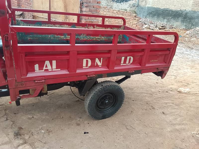 Loader Rickshaw 11