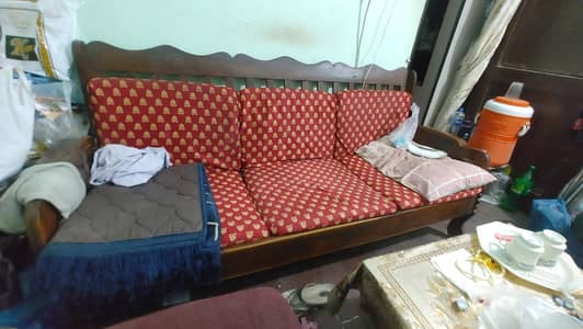 Solid Wooden 5 Seater Sofa set with center table