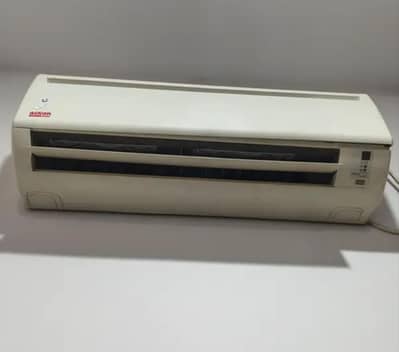 Acson 1 ton DC inverter (Malaysian Brand)