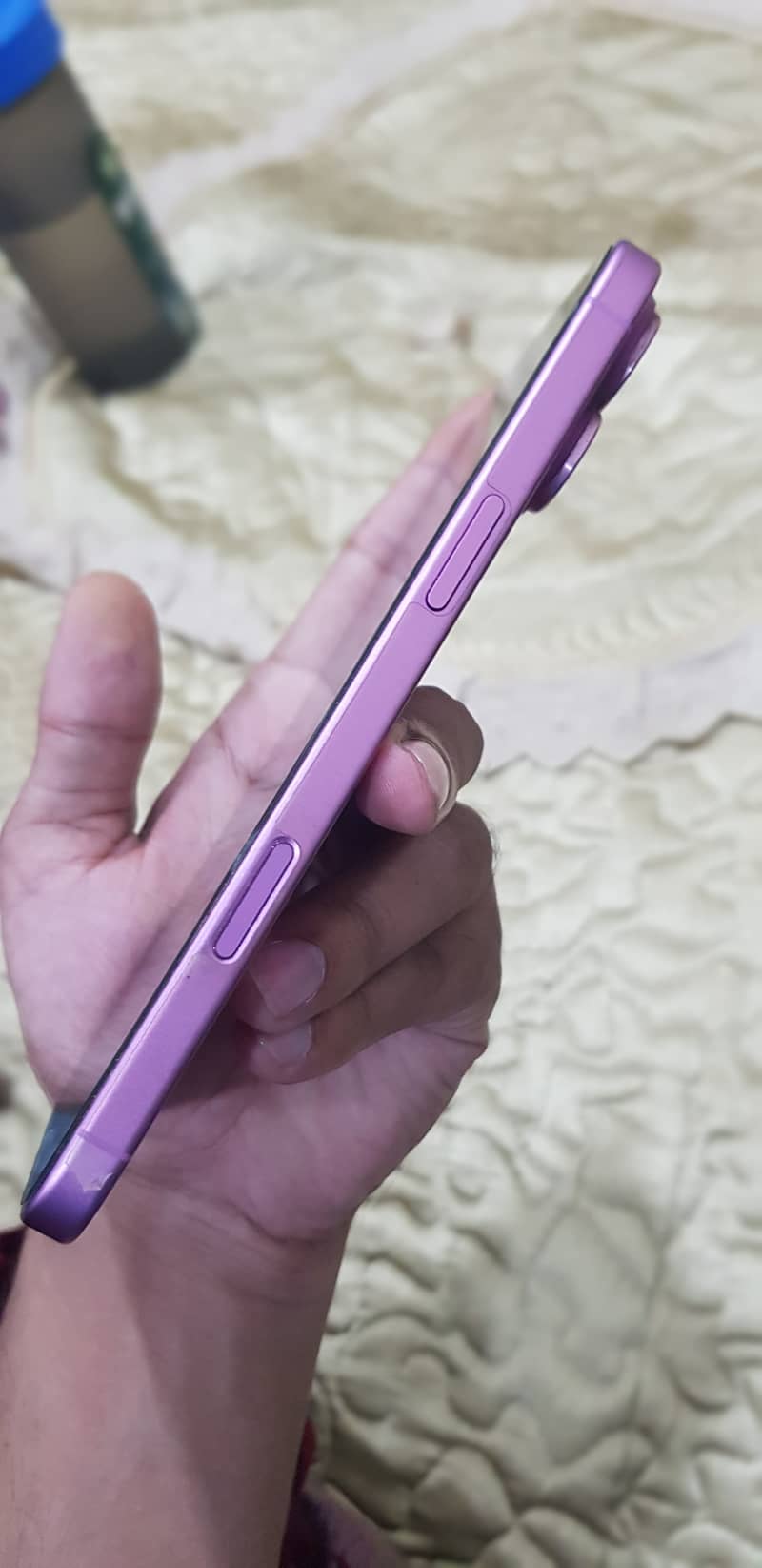 Apple iPhone 16 Plus 1